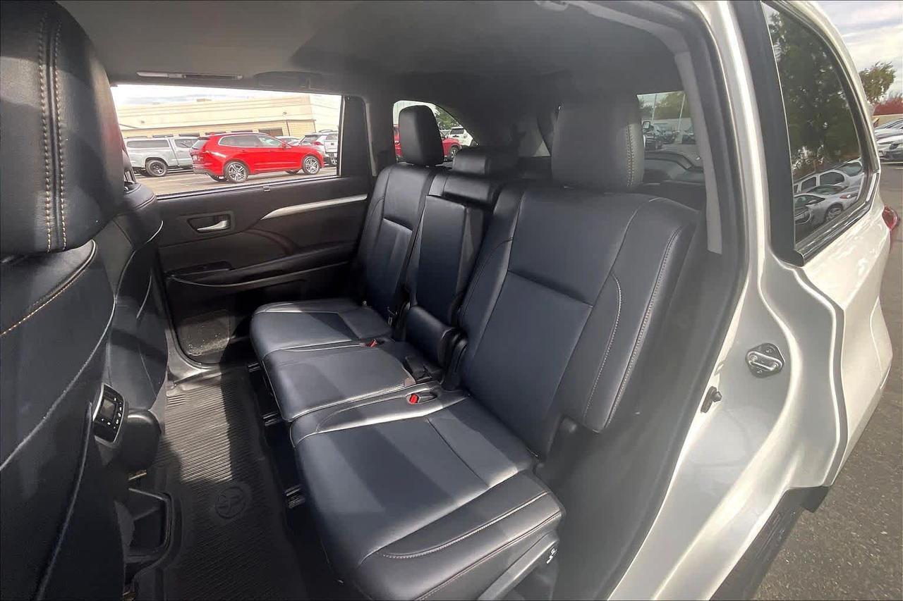 2019 Toyota Highlander XLE Roseville CA