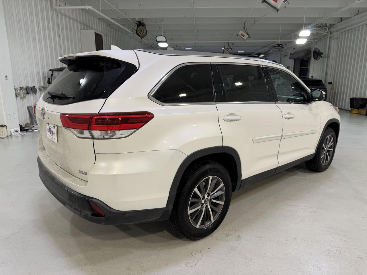 2019 Toyota Highlander XLE San Antonio TX