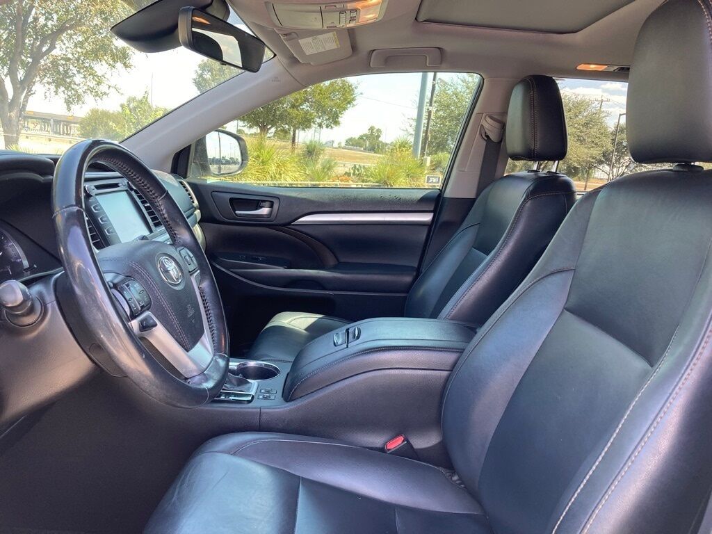 2019 Toyota Highlander XLE San Antonio TX
