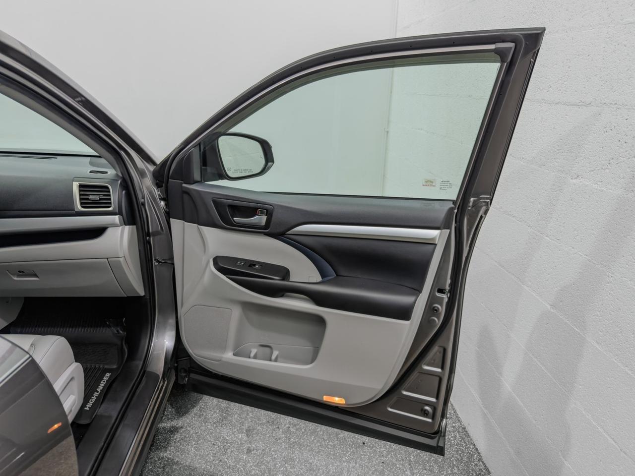 2019 Toyota Highlander XLE V6 AWD Tallmadge OH