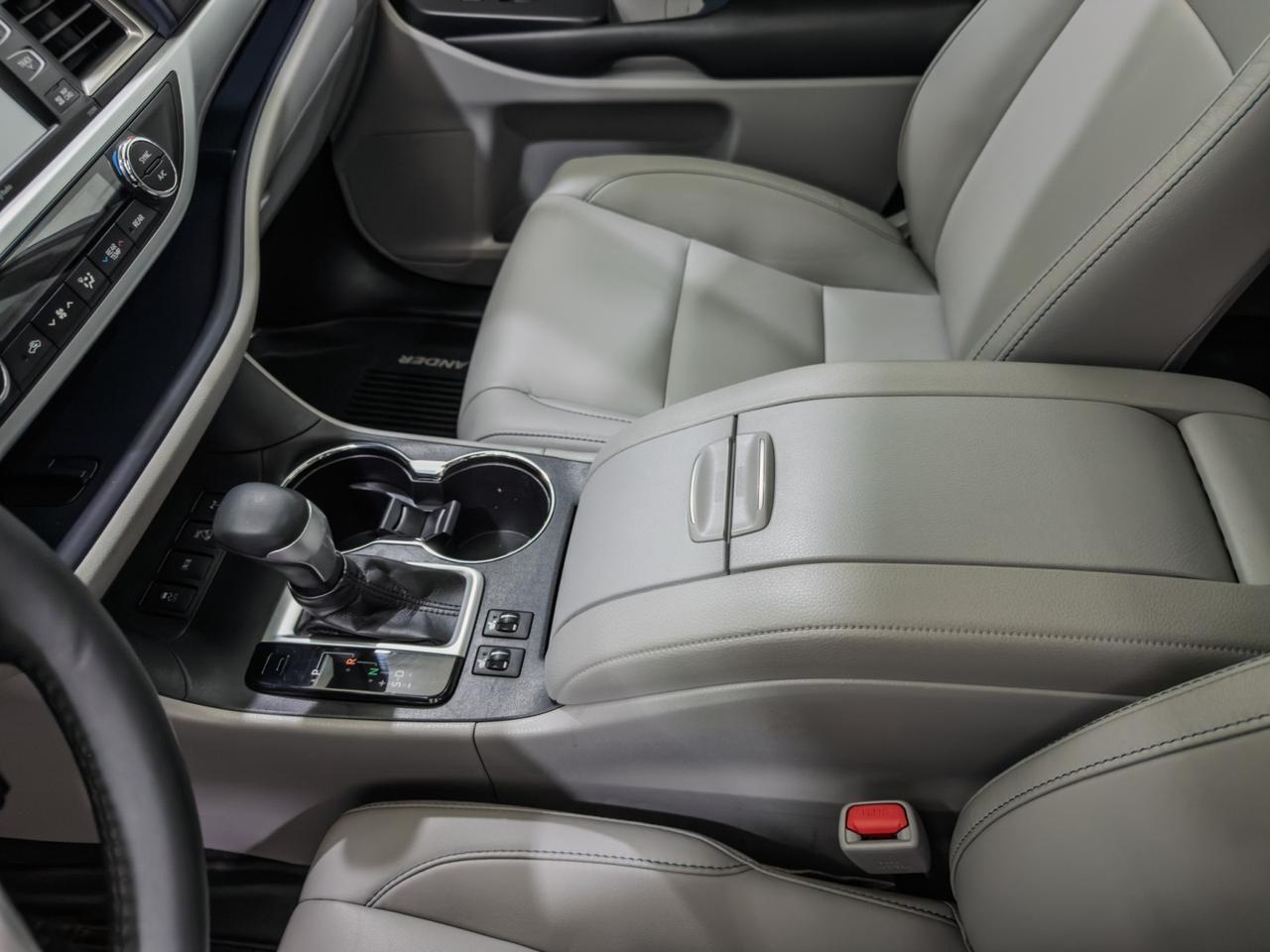 2019 Toyota Highlander XLE V6 AWD Tallmadge OH