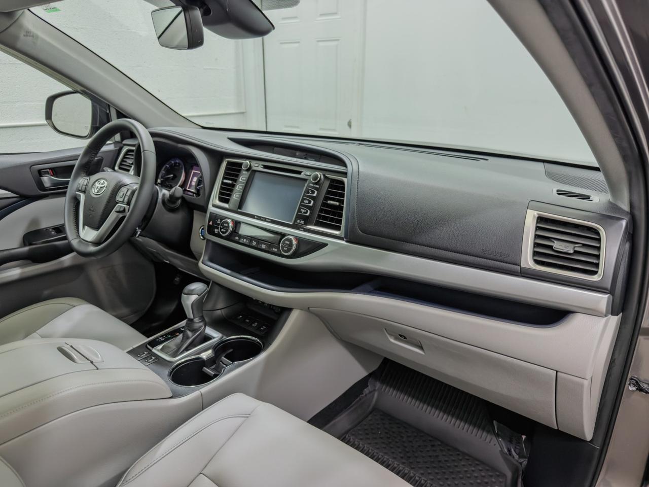 2019 Toyota Highlander XLE V6 AWD Tallmadge OH