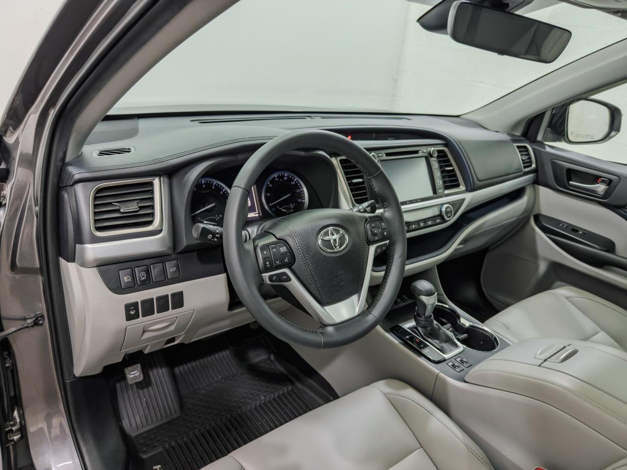2019 Toyota Highlander XLE V6 AWD Tallmadge OH