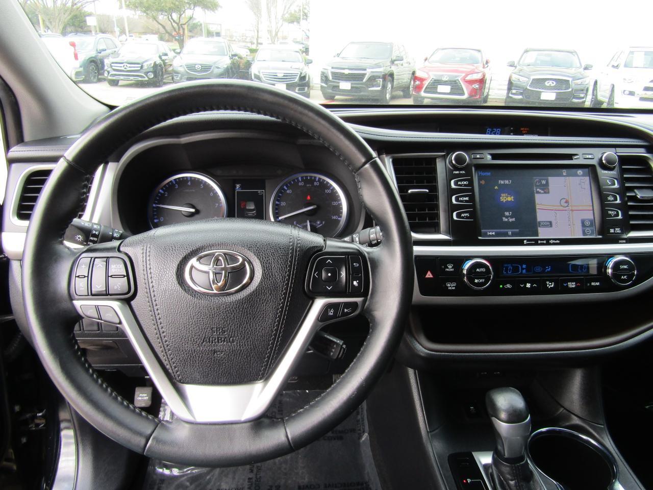 2019 Toyota Highlander XLE V6 FWD (Natl) Grand Prairie TX
