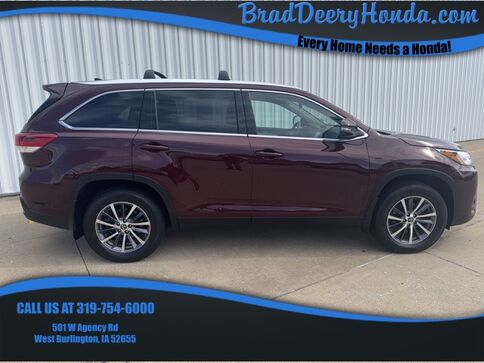 2019_Toyota_Highlander_XLE_ West Burlington IA
