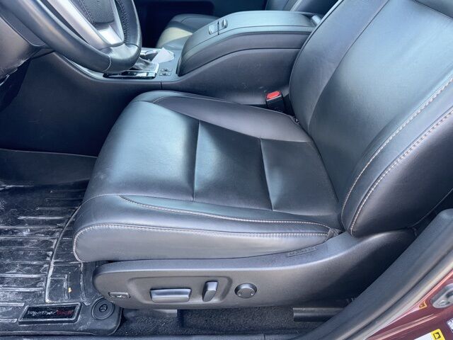 2019 Toyota Highlander XLE West Burlington IA