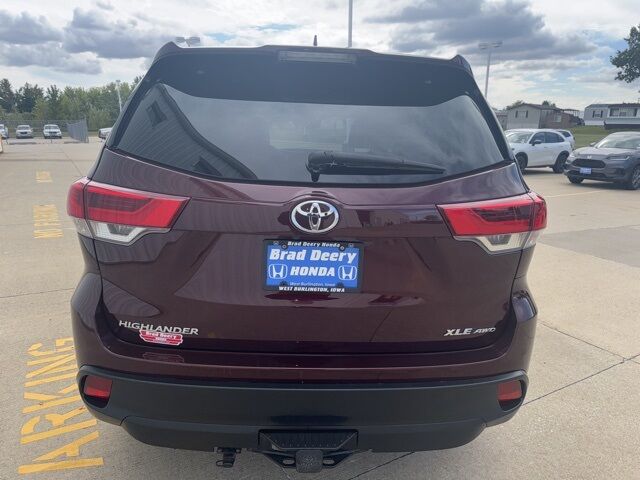 2019 Toyota Highlander XLE photo 7
