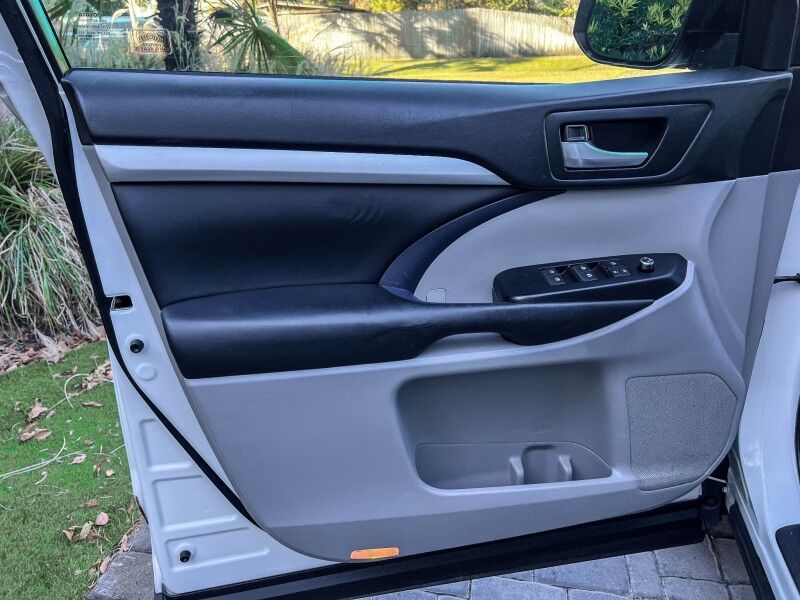 2019 Toyota Highlander XLE Wilmington NC