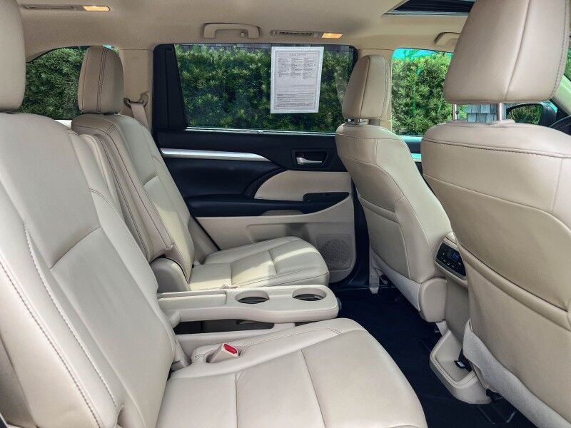 2019 Toyota Highlander XLE Wilmington NC