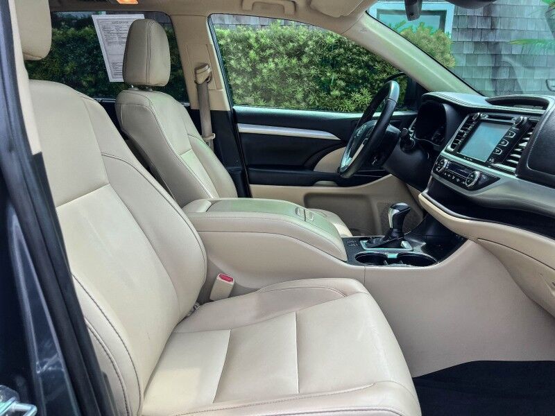 2019 Toyota Highlander XLE Wilmington NC