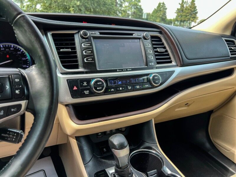 2019 Toyota Highlander XLE Wilmington NC