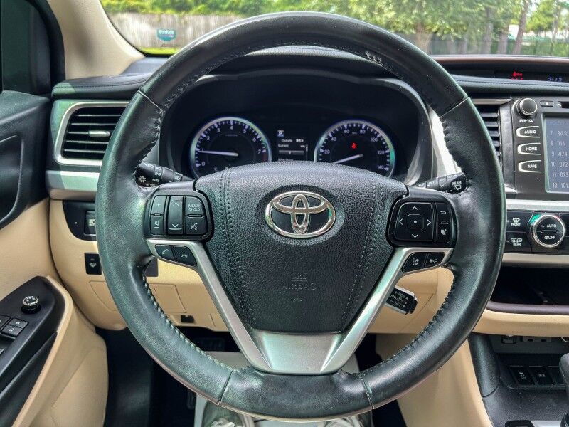 2019 Toyota Highlander XLE Wilmington NC