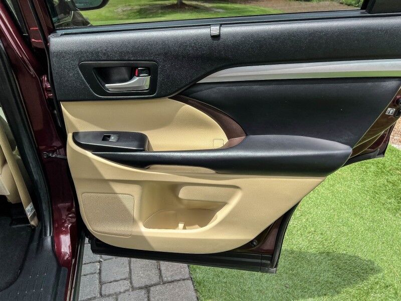 2019 Toyota Highlander XLE Wilmington NC
