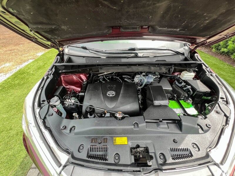 2019 Toyota Highlander XLE Wilmington NC