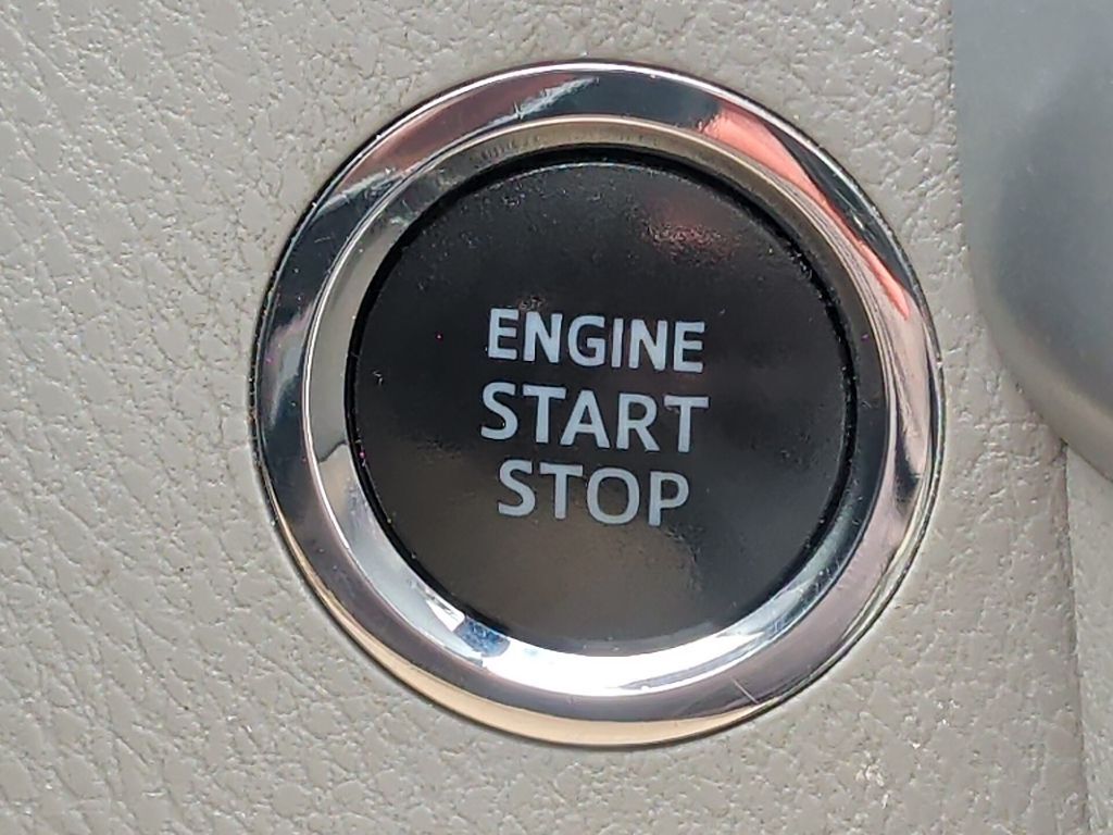 2019 Toyota Highlander XLE Worcester MA