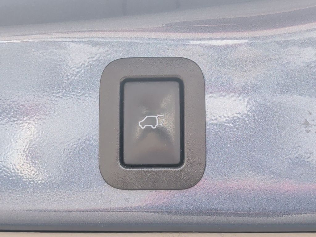 2019 Toyota Highlander XLE Worcester MA