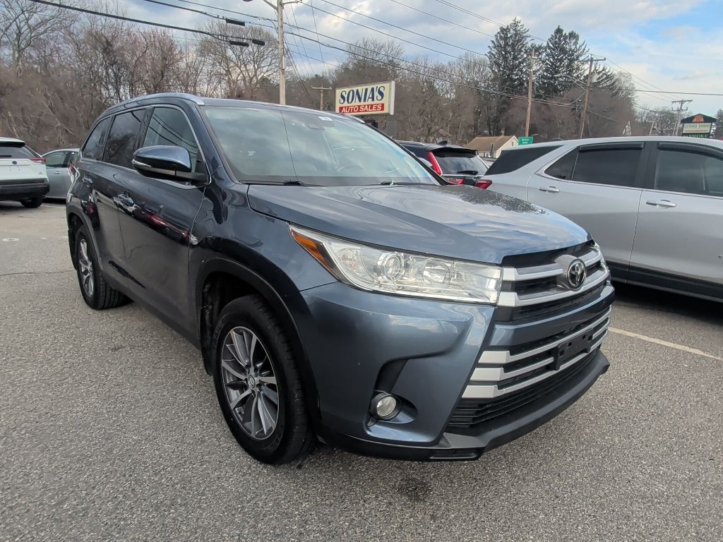 2019 Toyota Highlander XLE Worcester MA