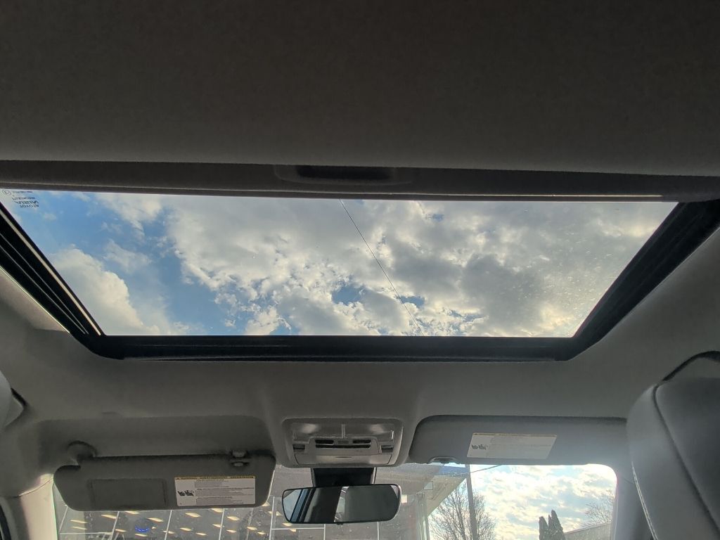 2019 Toyota Highlander XLE Worcester MA