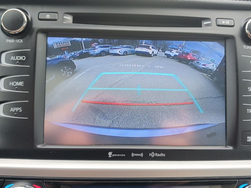 2019 Toyota Highlander XLE Worcester MA