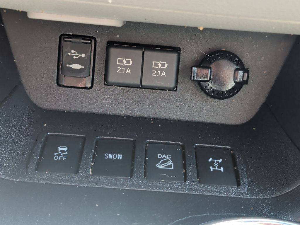 2019 Toyota Highlander XLE Worcester MA