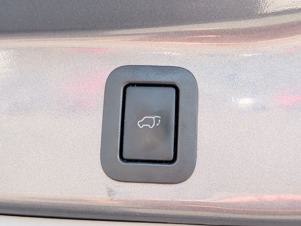 2019 Toyota Highlander XLE Worcester MA