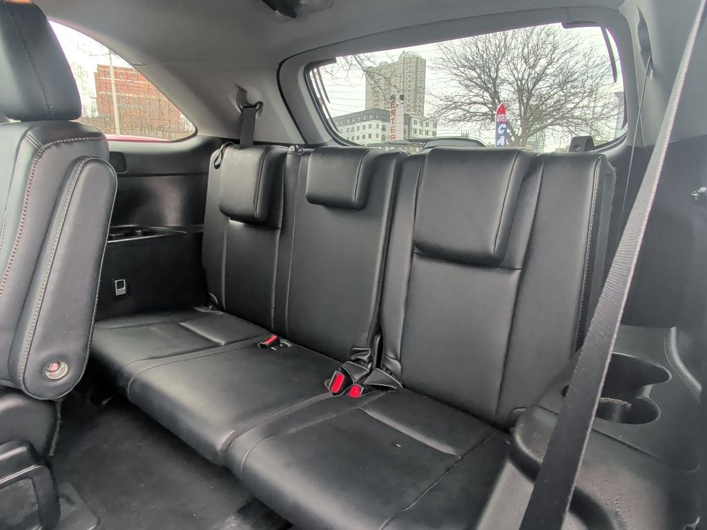 2019 Toyota Highlander XLE Worcester MA