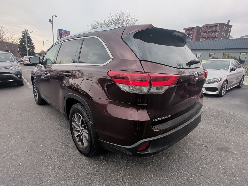 2019 Toyota Highlander XLE Worcester MA