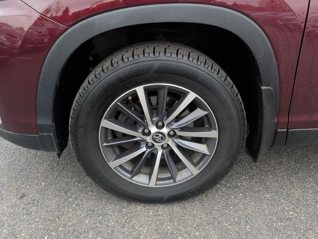 2019 Toyota Highlander XLE Worcester MA