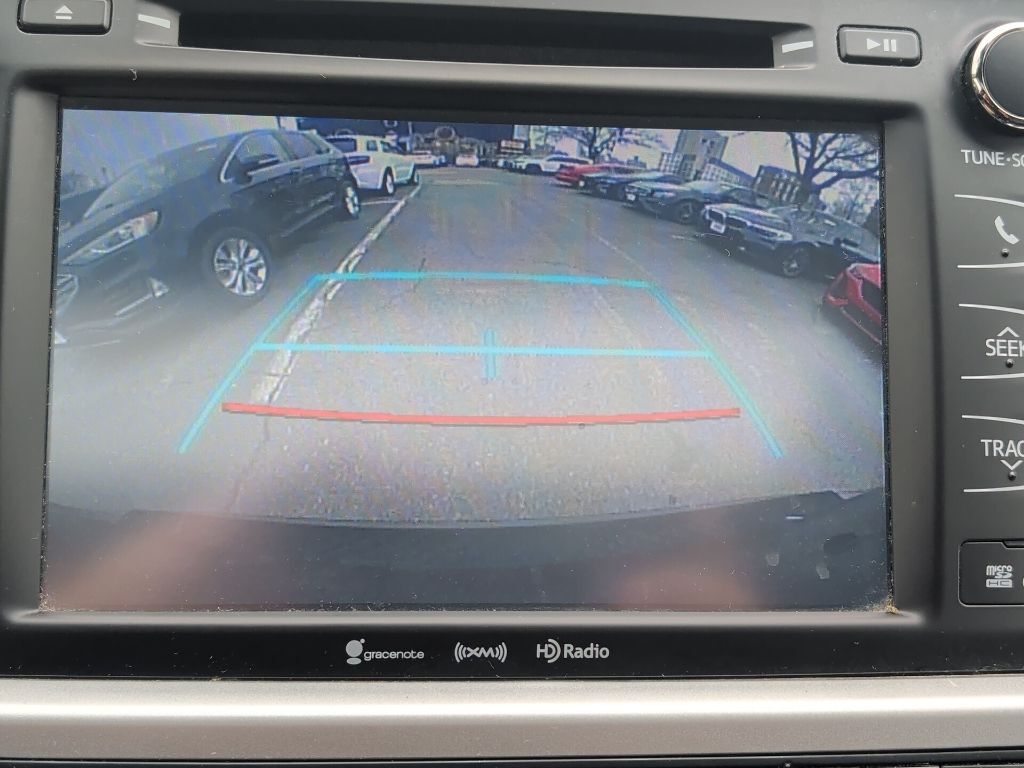 2019 Toyota Highlander XLE Worcester MA