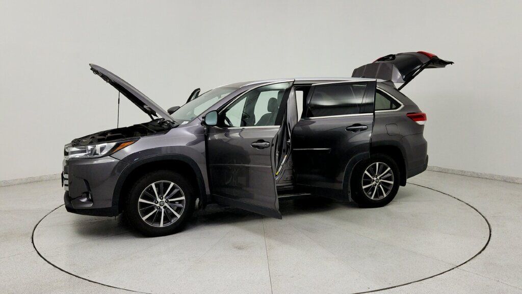 2019 Toyota Highlander XLE Laurel MD