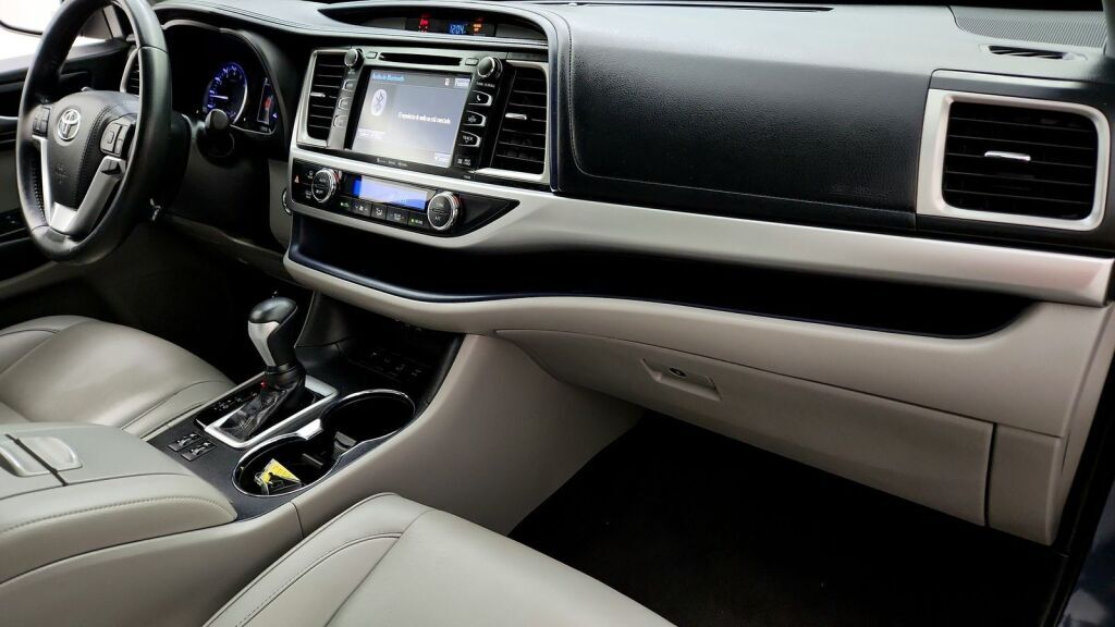 2019 Toyota Highlander XLE Laurel MD