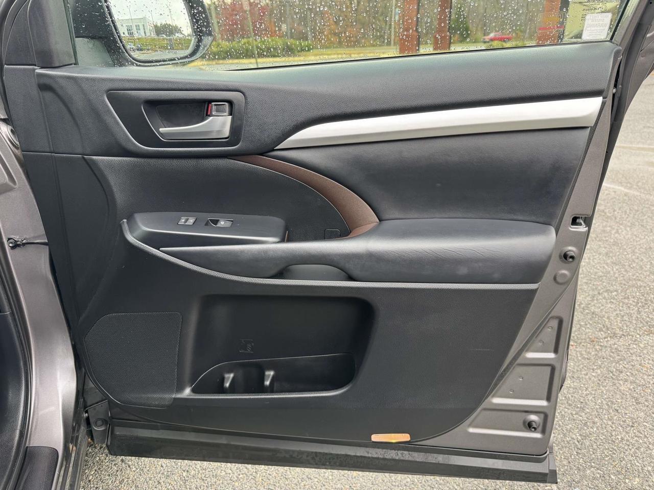 2019 Toyota Highlander XLE Fredericksburg VA