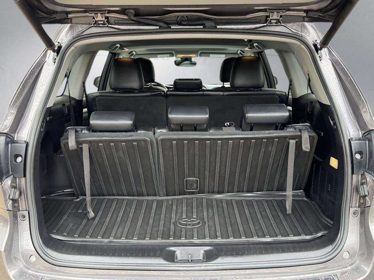 2019 Toyota Highlander XLE Fredericksburg VA