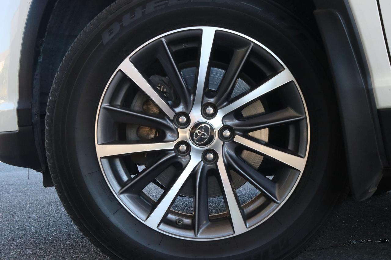 2019 Toyota Highlander XLE Fredericksburg VA