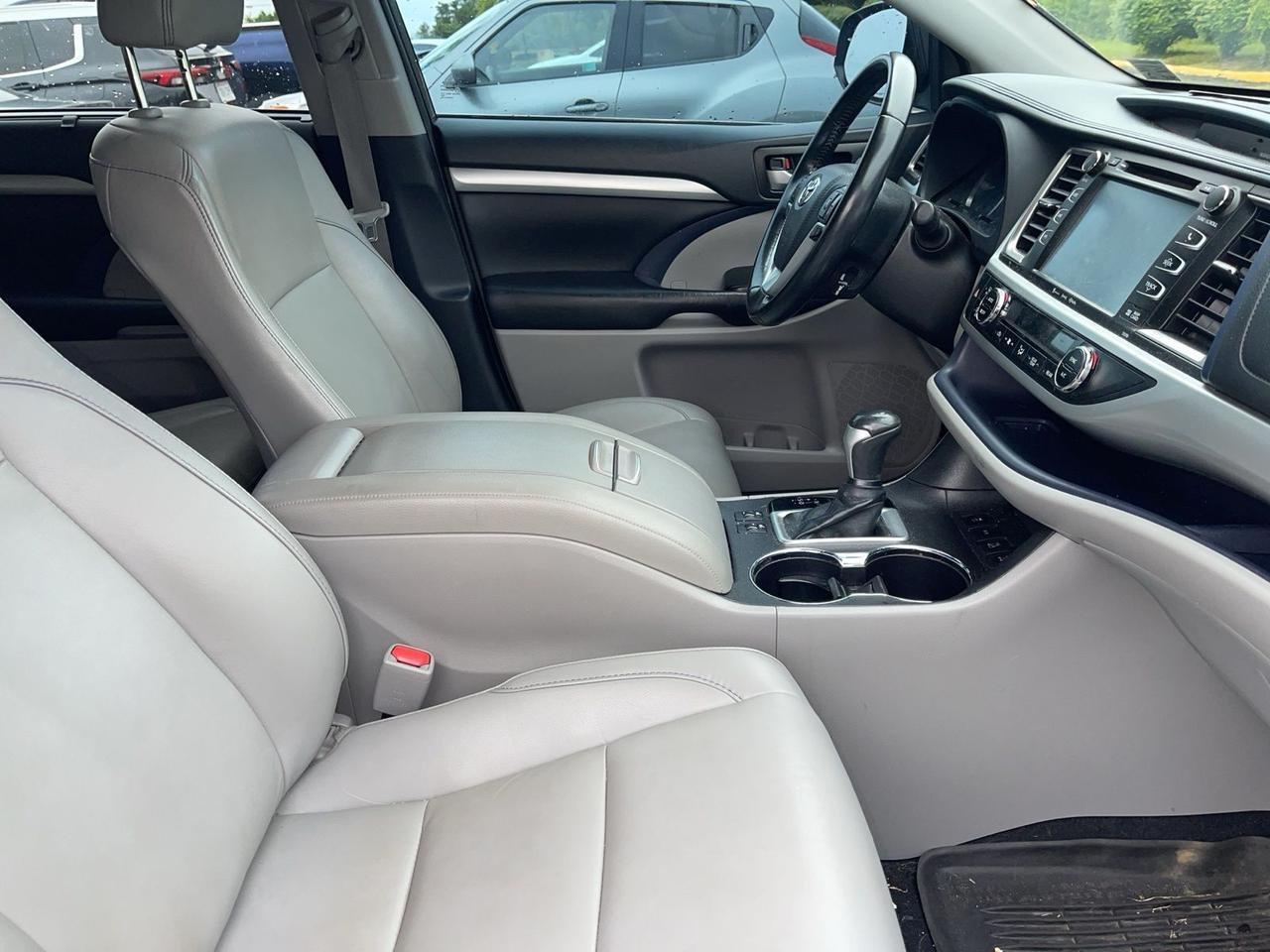2019 Toyota Highlander XLE Stafford VA