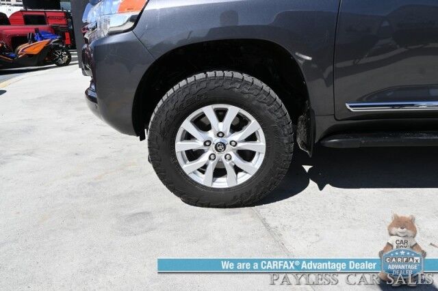 2019 Toyota Land Cruiser / 4X4 / Heated & Cooled Leather Seats / Heated Steering Wheel / NAV / Sunroof / Auto Start / JBL Speakers / Sunroof / Blind Spot Alert / Lane & Collision Alert / 3rd Row / Seats 8 / Bluetooth / Back Up Camera / Tow Pkg Anchorage AK