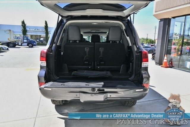 2019 Toyota Land Cruiser / 4X4 / Heated & Cooled Leather Seats / Heated Steering Wheel / NAV / Sunroof / Auto Start / JBL Speakers / Sunroof / Blind Spot Alert / Lane & Collision Alert / 3rd Row / Seats 8 / Bluetooth / Back Up Camera / Tow Pkg Anchorage AK