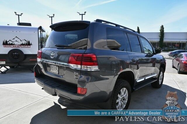 2019 Toyota Land Cruiser / 4X4 / Heated & Cooled Leather Seats / Heated Steering Wheel / NAV / Sunroof / Auto Start / JBL Speakers / Sunroof / Blind Spot Alert / Lane & Collision Alert / 3rd Row / Seats 8 / Bluetooth / Back Up Camera / Tow Pkg Anchorage AK