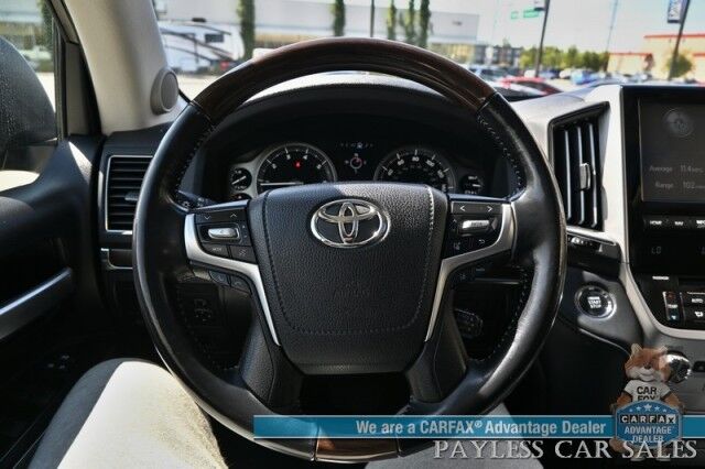 2019 Toyota Land Cruiser / 4X4 / Heated & Cooled Leather Seats / Heated Steering Wheel / NAV / Sunroof / Auto Start / JBL Speakers / Sunroof / Blind Spot Alert / Lane & Collision Alert / 3rd Row / Seats 8 / Bluetooth / Back Up Camera / Tow Pkg Anchorage AK