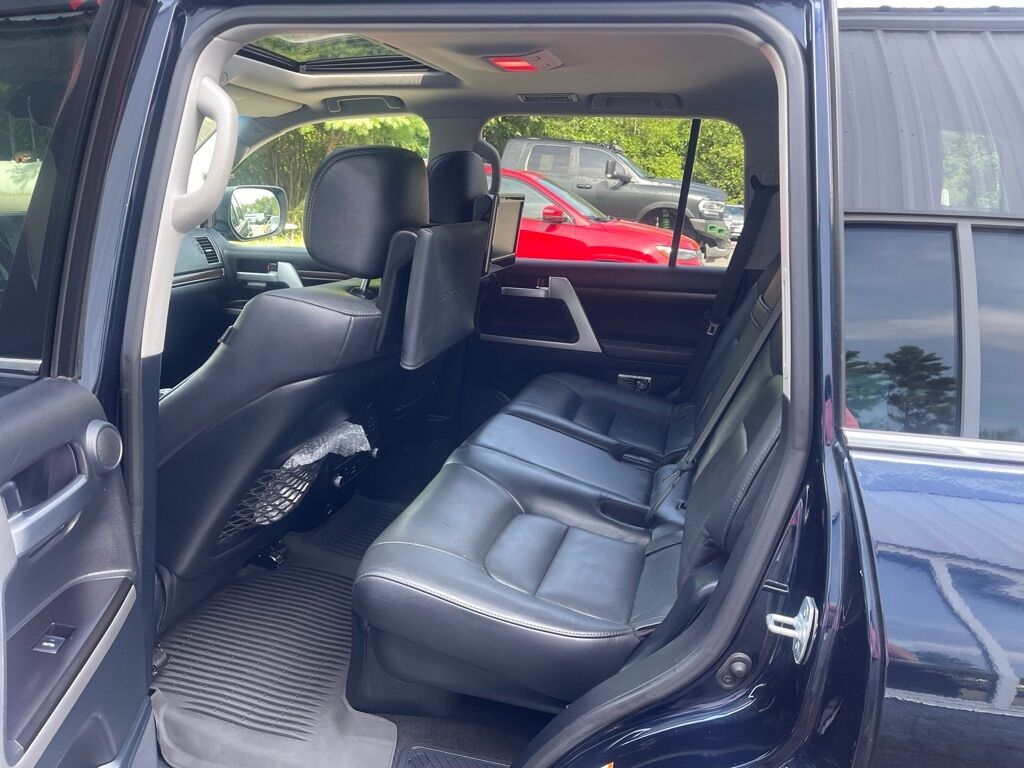 2019 Toyota Land Cruiser Base Orange MA