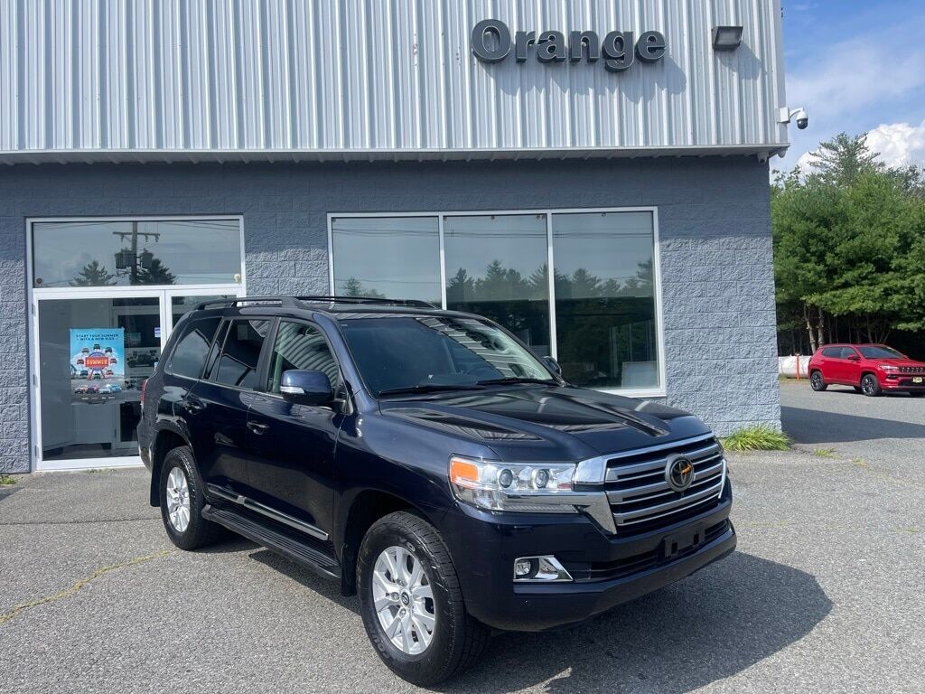 2019 Toyota Land Cruiser Base Orange MA