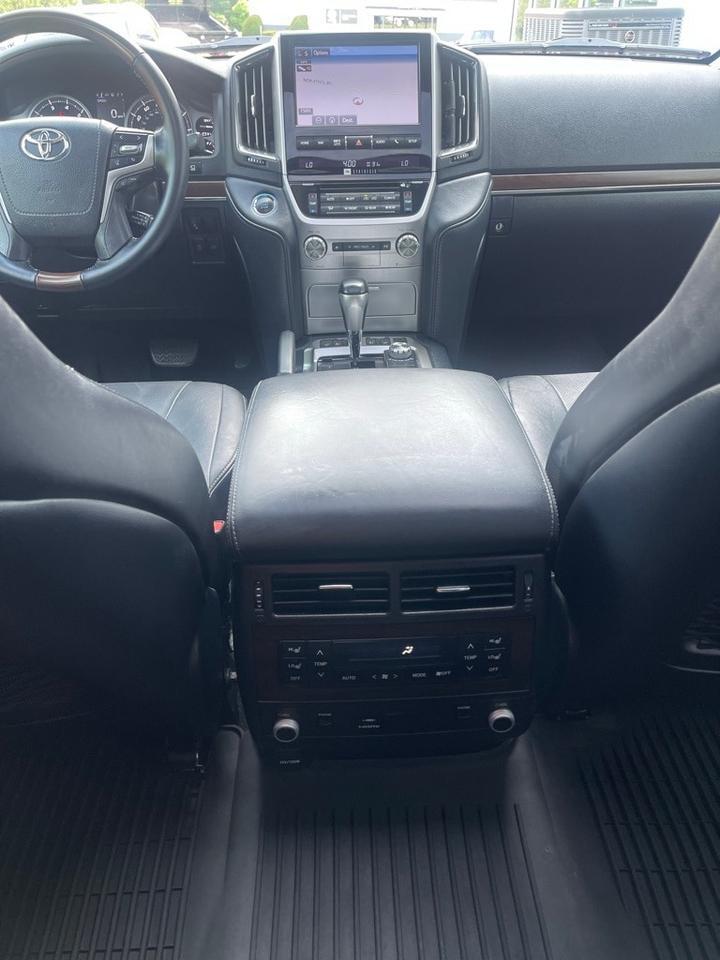 2019 Toyota Land Cruiser Base Orange MA