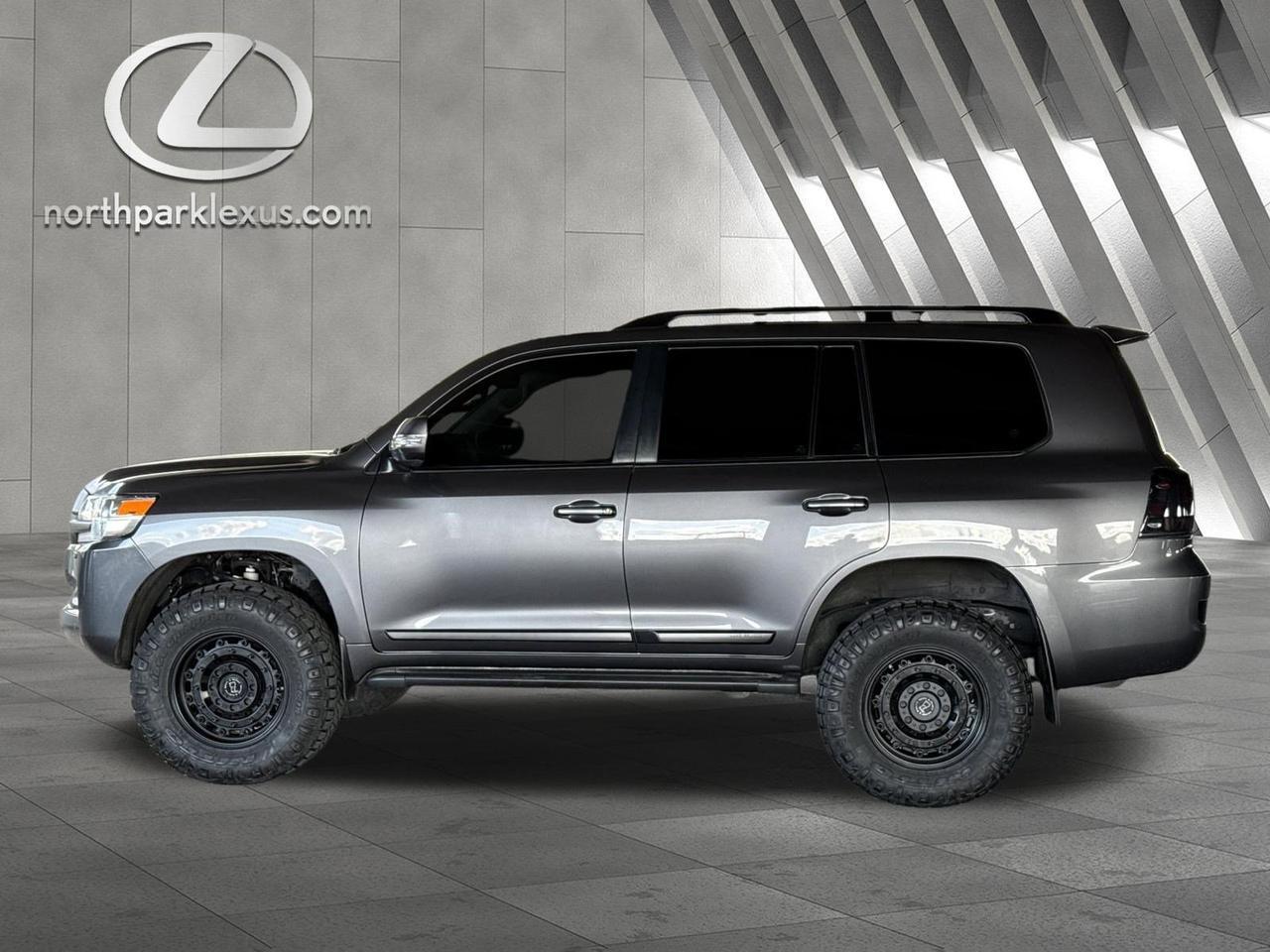 2019 Toyota Land Cruiser