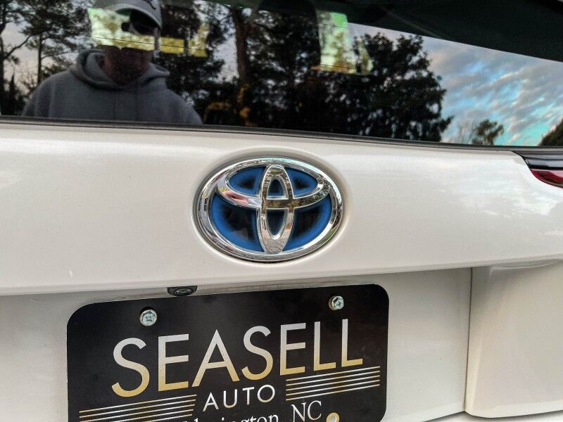 2019 Toyota Prius L Eco Wilmington NC