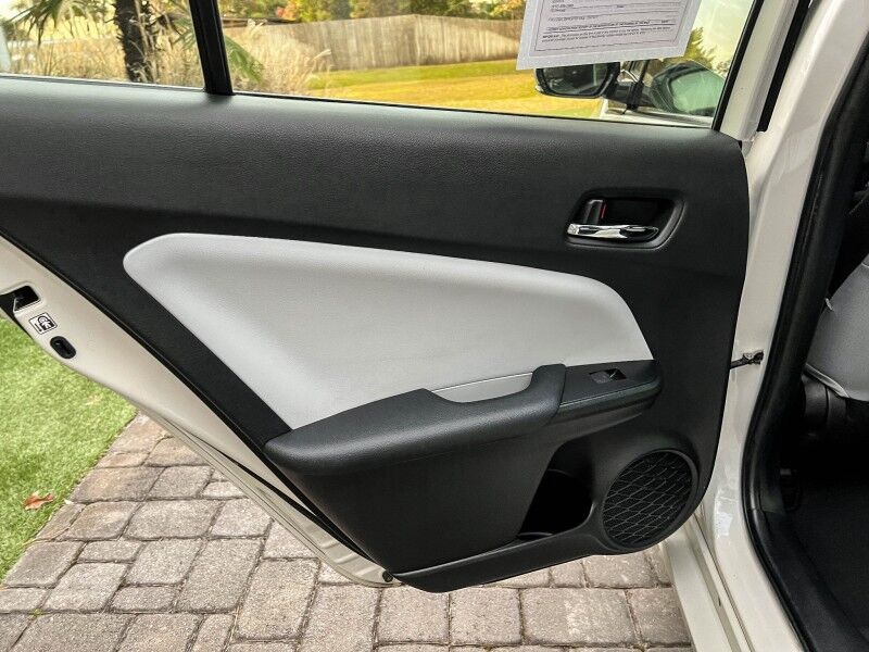 2019 Toyota Prius L Eco Wilmington NC