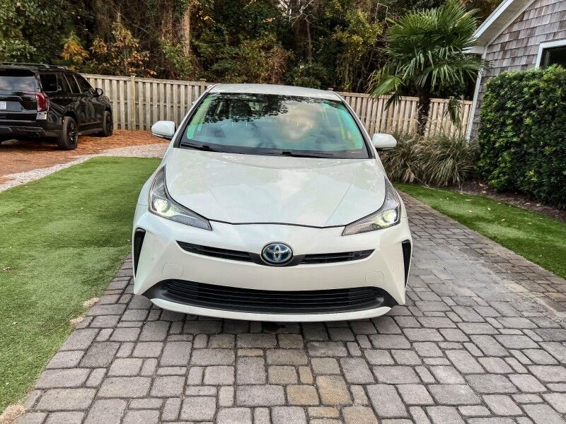 2019 Toyota Prius L Eco