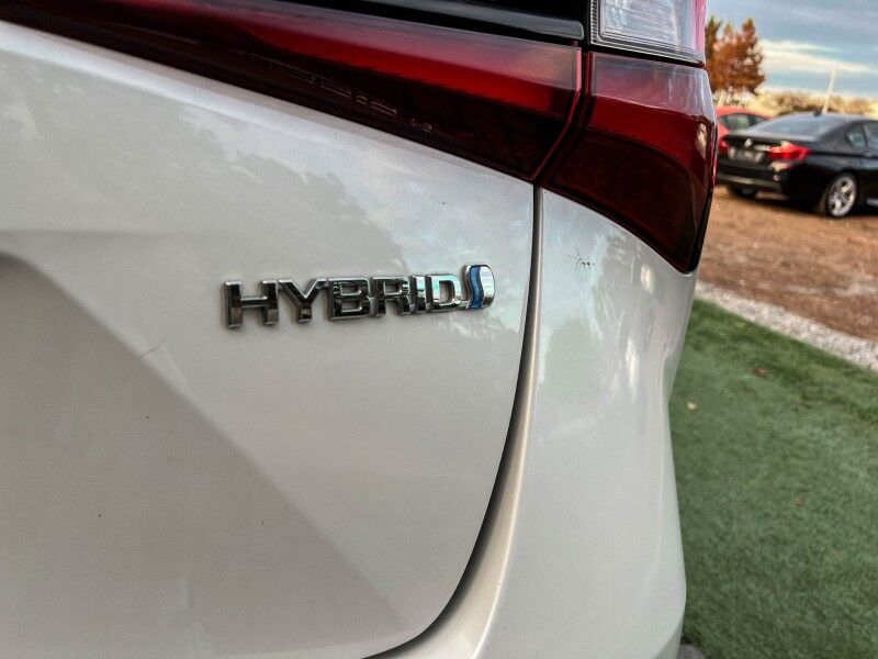 2019 Toyota Prius L Eco Wilmington NC