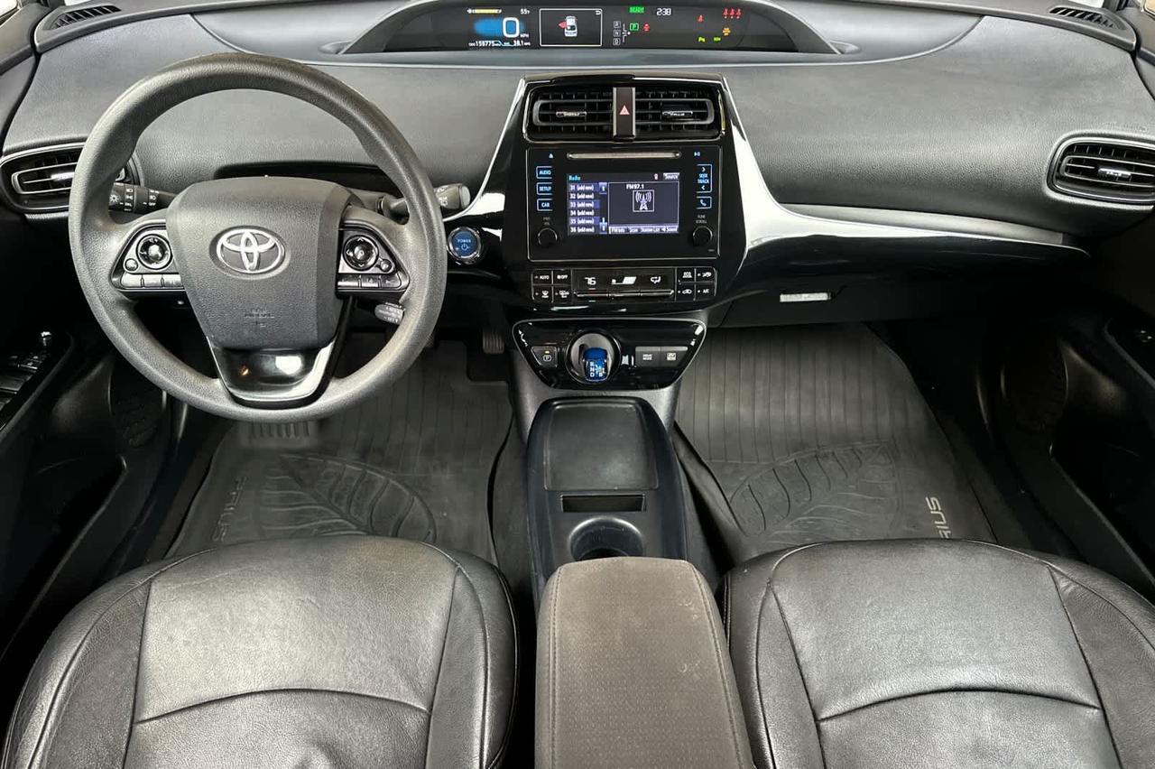 2019 Toyota Prius LE