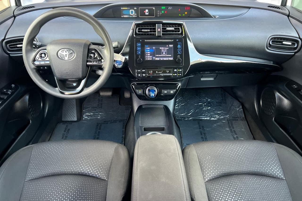 2019 Toyota Prius LE