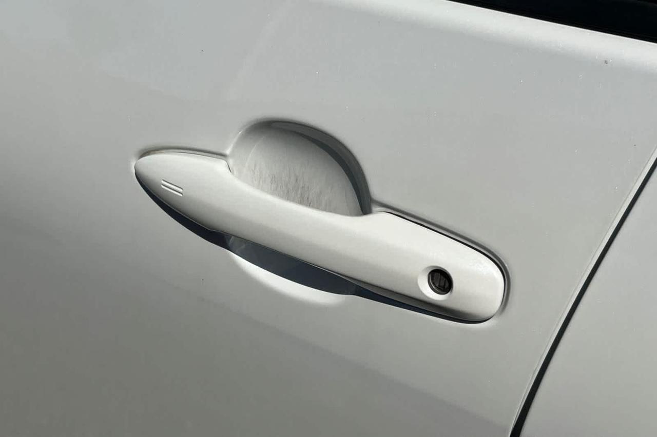 2019 Toyota Prius LE Roseville CA